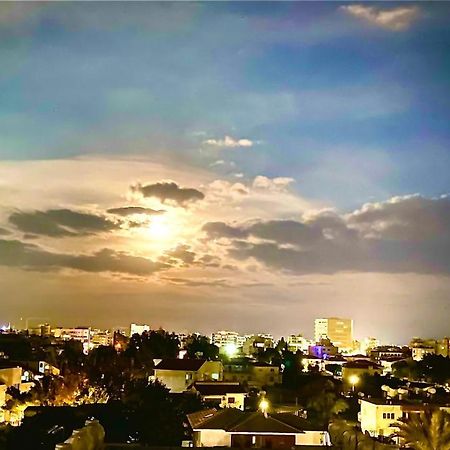 Bali Suites 404 Larnaca Eksteriør billede