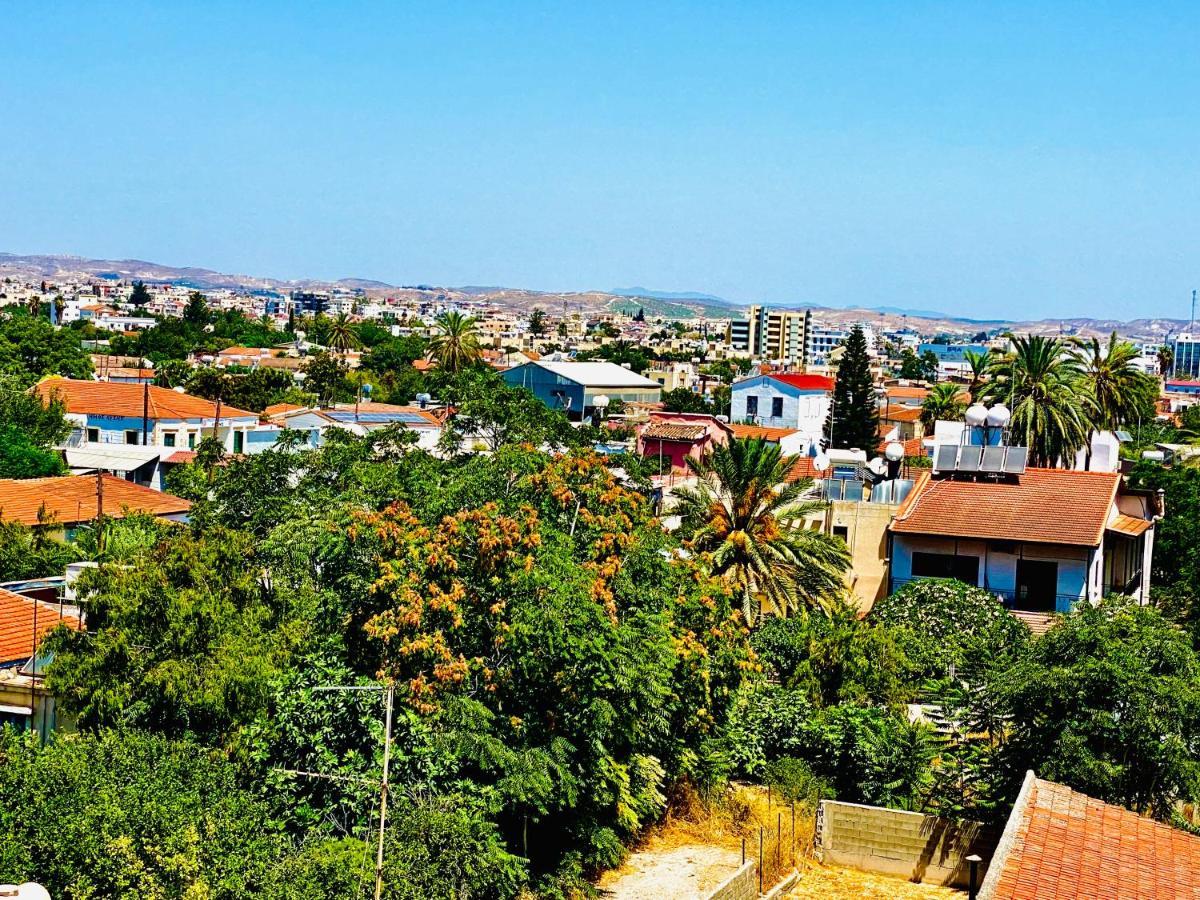 Bali Suites 404 Larnaca Eksteriør billede